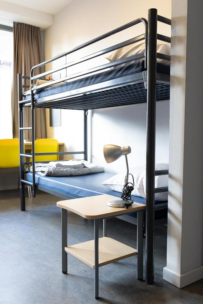 Youth Hostel Van Gogh Saint-Josse-ten-Noode ภายนอก รูปภาพ