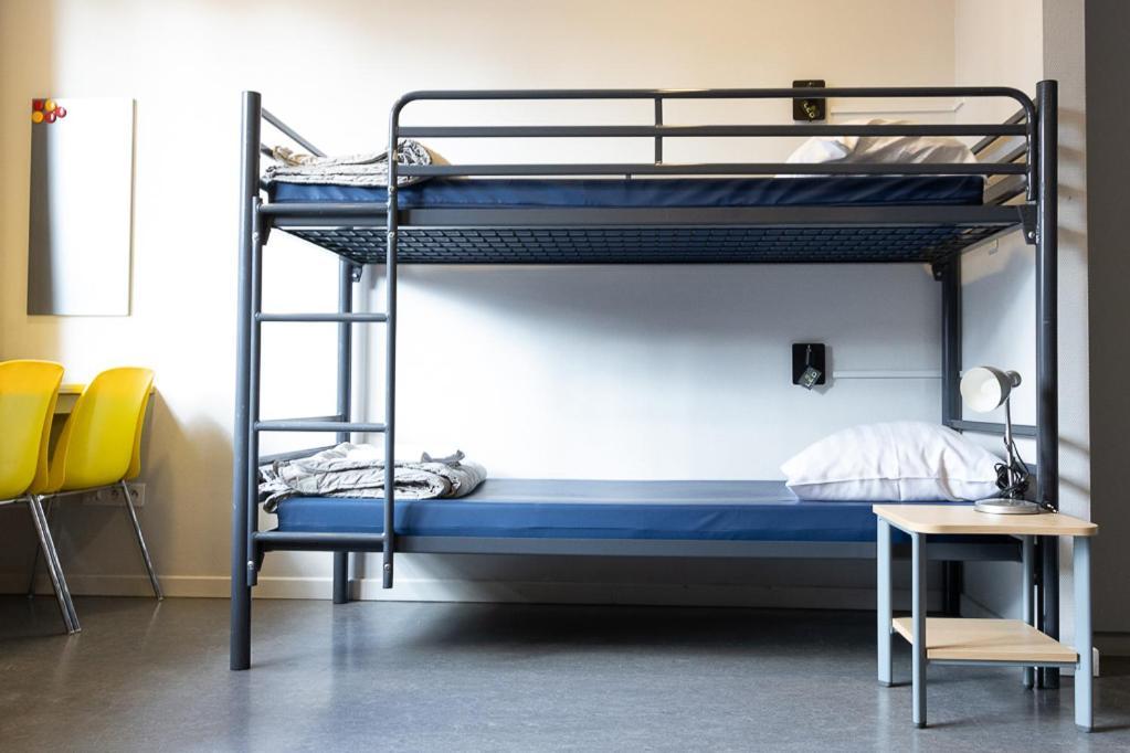 Youth Hostel Van Gogh Saint-Josse-ten-Noode ภายนอก รูปภาพ