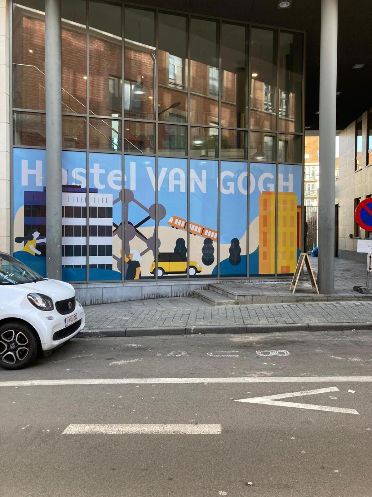 Youth Hostel Van Gogh Saint-Josse-ten-Noode ภายนอก รูปภาพ
