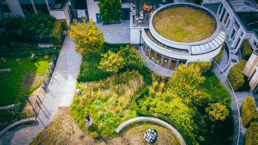 Youth Hostel Van Gogh Saint-Josse-ten-Noode ภายนอก รูปภาพ